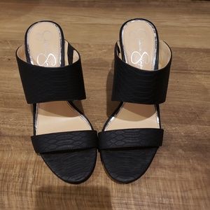 Jessica Simpson heels